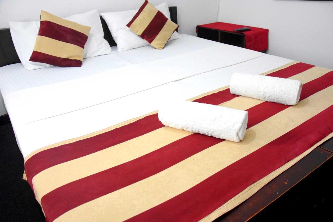 Molino Tourist Rest Anuradhapura Hotel Bagian luar foto